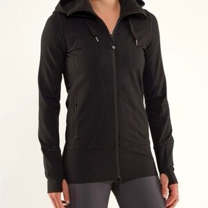 Lululemon Bundle Lot *Flawed* Size 2 Black Stride Jacket and Light Green Tank